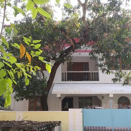 Fort Kochi Casa Feliz Bed & Breakfast エクステリア 写真