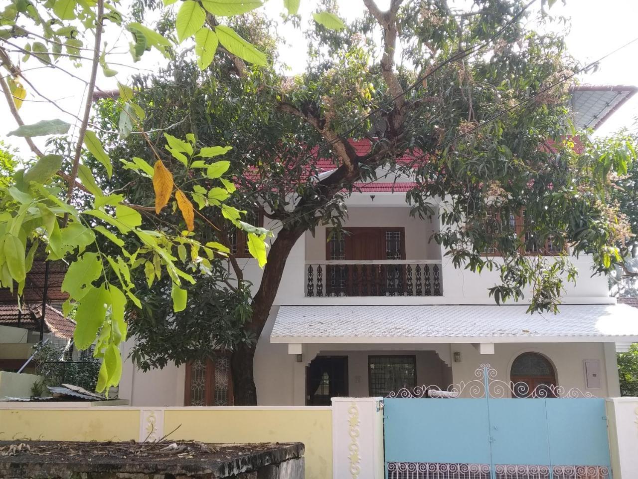 Fort Kochi Casa Feliz Bed & Breakfast エクステリア 写真